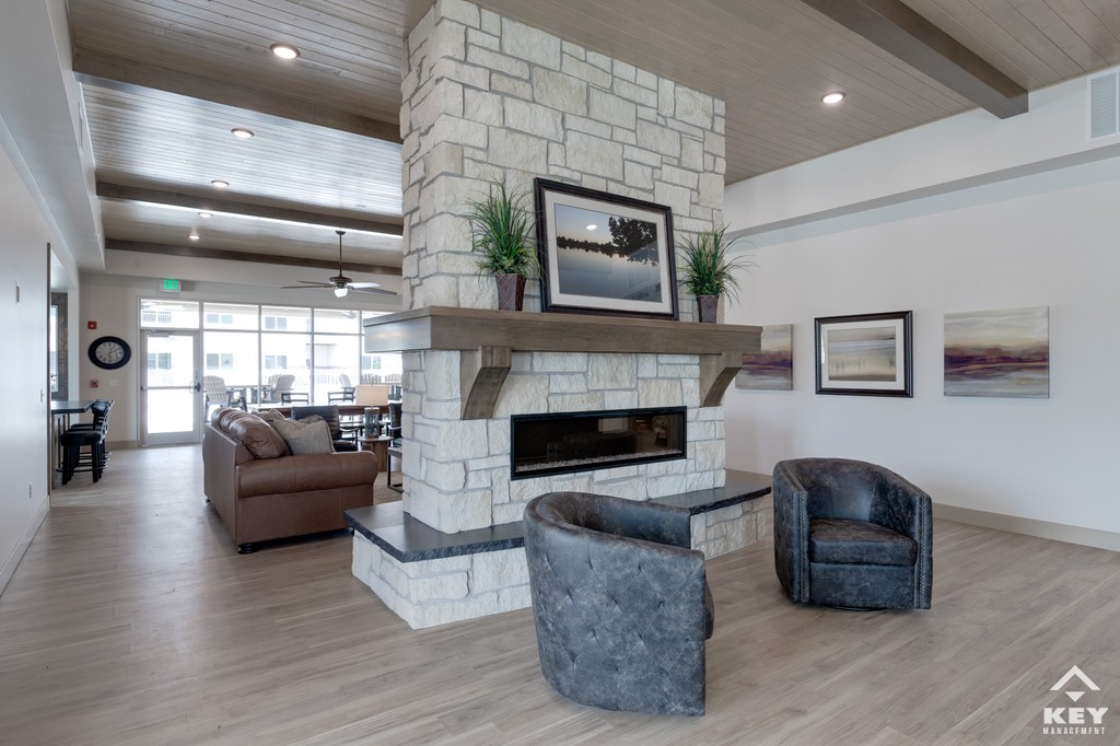 Buffalo Ridge Apartments, photo 1